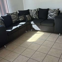 Couches/ Sofa