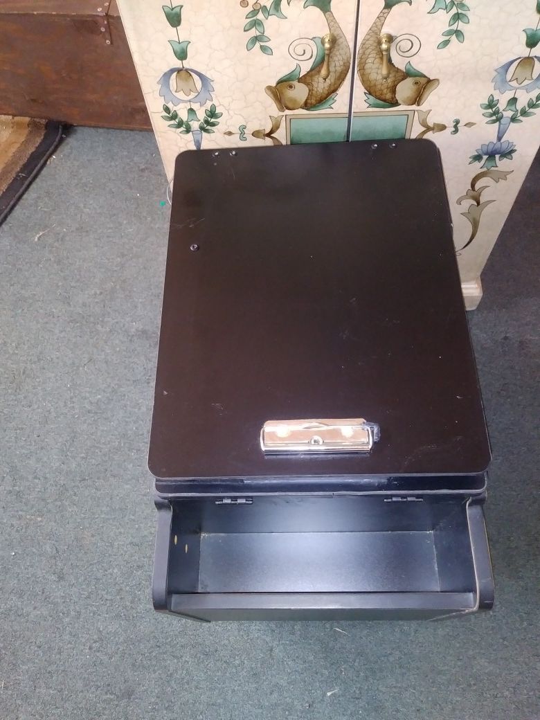 SVP Mobile Working Portable Black Wooden Truck/ Vehicle Storage/File Cabinet