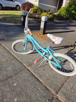 Kids Bike Next Girltalk 20", Hand and Foot Break, 4-10 Years, Good Condition