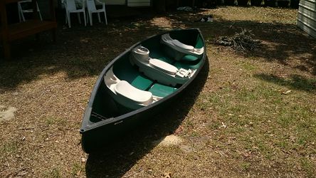 18 ft. Sea fox 90 horse Johnson walk-around 6,500