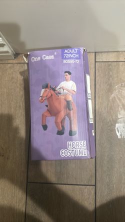 Inflatable horse custune