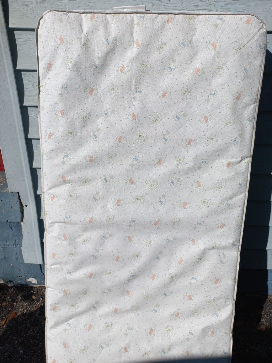 Toddler Matress For. Crib