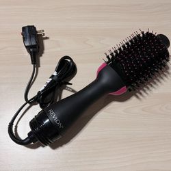 Revlon Hair Dryer Brush Mint Condition 