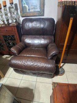Leather recliner