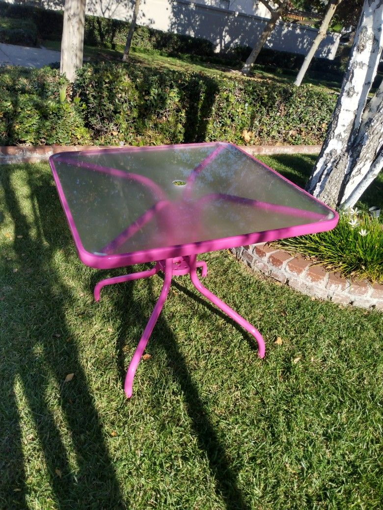 Patio Table Pink