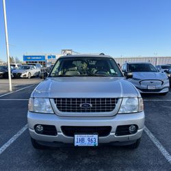 Ford Explorer 2004