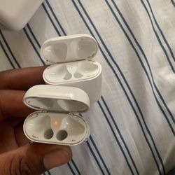 Apple Airpod Gen 1 Charging Cases