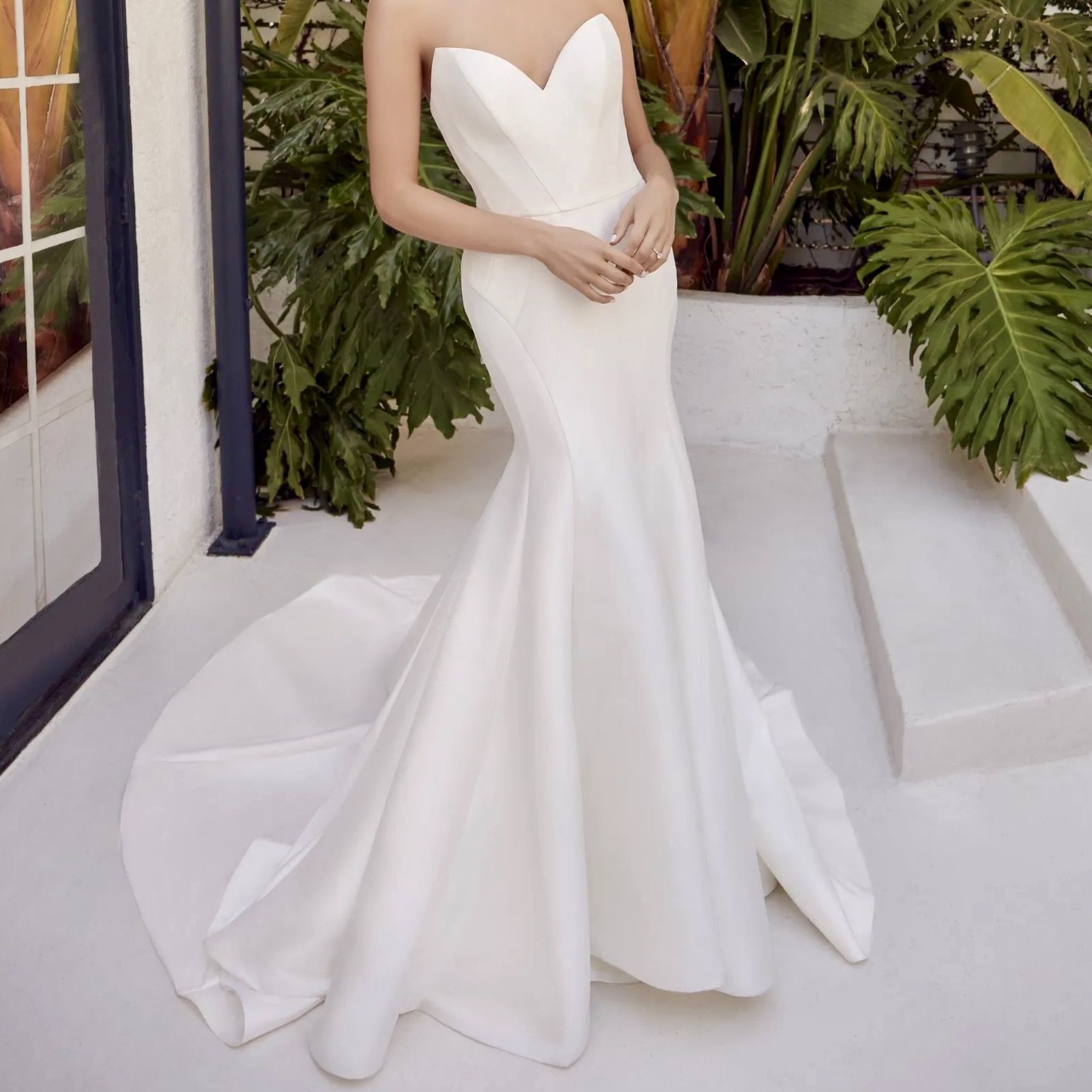 Casablanca Bridal Gianna Fit And Flare Wedding Dress