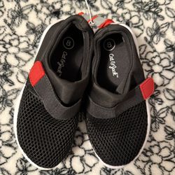 Cat & Jack Kids Shoes Size 8 Black Red