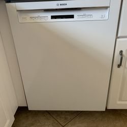 Bosch Dishwasher (Standard Size)
