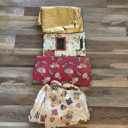 Flannel Back Table Cloths Set Of Four