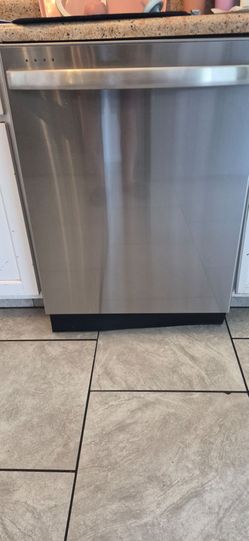 Midea Dishwasher
