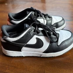 Kids Nike Panda Dunks