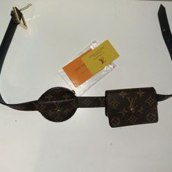 Louis Vuitton Multi Pocket Belt