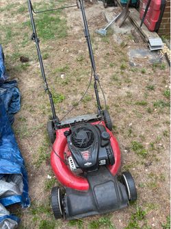 Self propelled mower