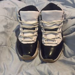 Jordan 11s
