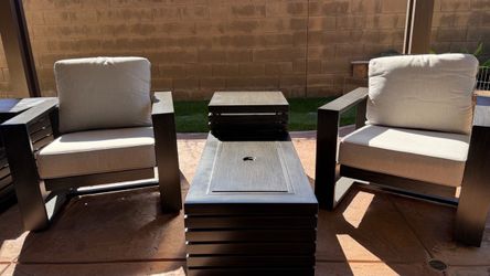 3 Piece Patio Set - EXCELLENT CONDITION