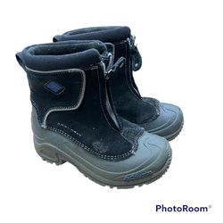 Columbia Kids Snow Boots Sz 1 