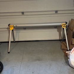 Dewalt Stand
