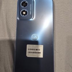 Moto g play 2024 
