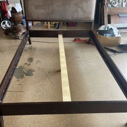 Full Size Bed With Mattress