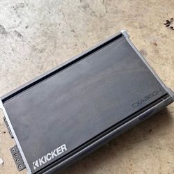 Kicker Amp