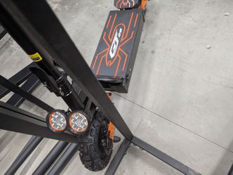 Electric scooter