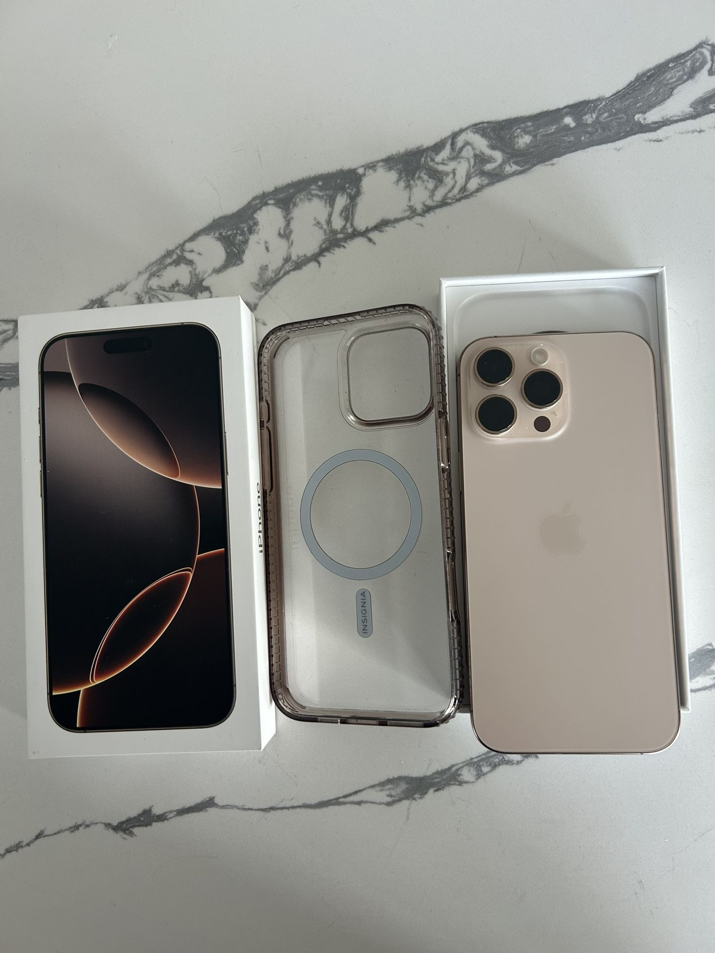 iPhone 16 Pro Max 512gb Like New Unlocked