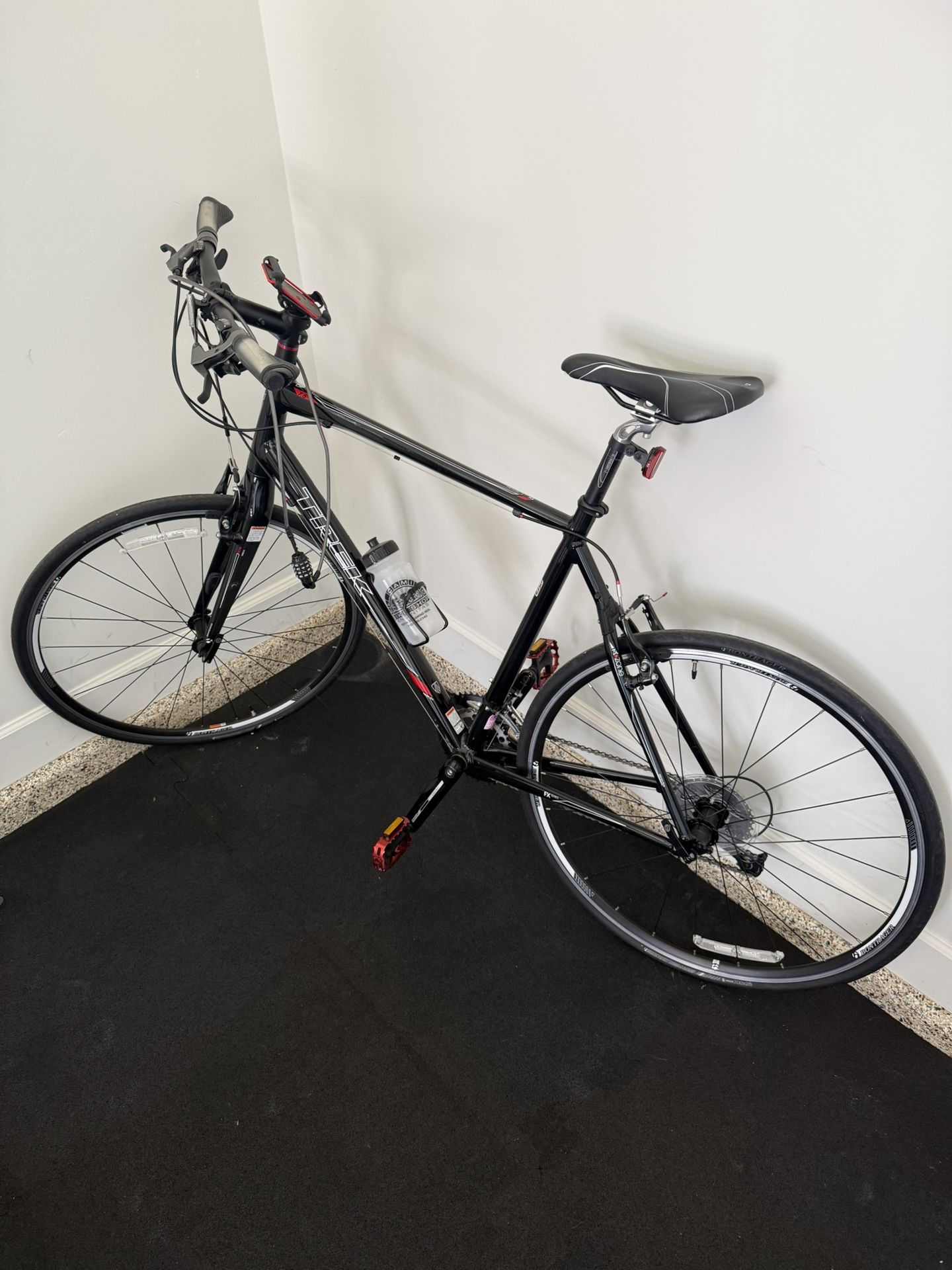 Trek FX 7.5 Sport Bicycle