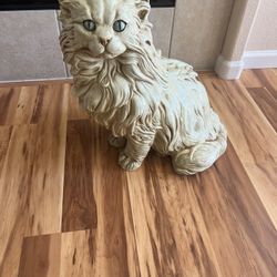 Oversize Persian Cat Statue By Marwal