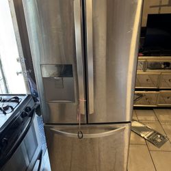 LG Refrigerator 