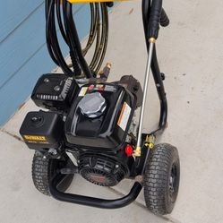 DEWALT PRESSURE WASHER 3600 PSI 2,5 GPM 