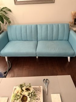 Blue Convertible Couch (Full Bed)