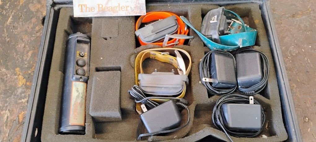 Tri Tronics 3 Dog Remote Trainer W. Case