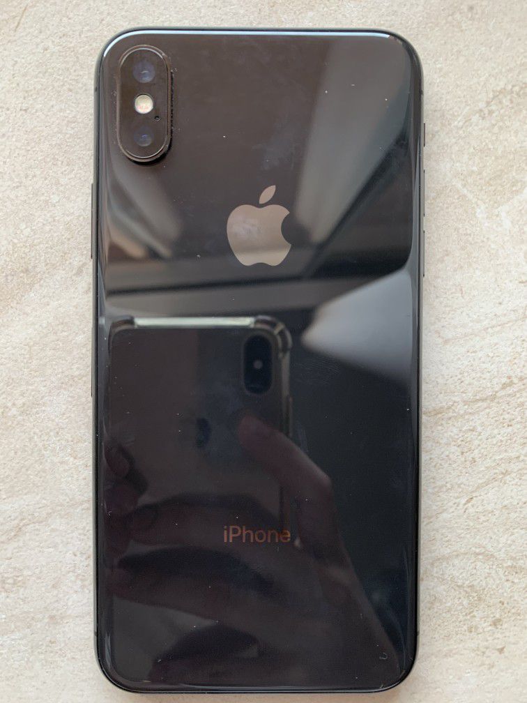 iPhone X 64GB Black Unlocked Any Carrier