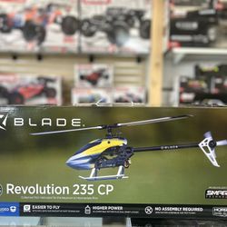 Blade Revolution 235 CP Beginner Pilot Helicopter