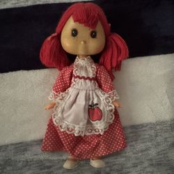 Annie Apple Pop Doll