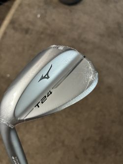 Brand New Mizuno Wedge T24 