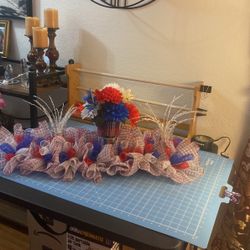 Big 4th Of July Centerpiece 