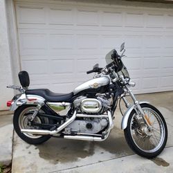 2003 Harley Davidson Sportster XL 883 Custom 100th Anniversary Edition