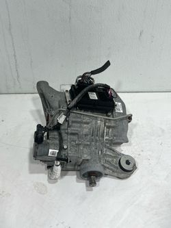 (5226) 19-25 Cadillac Xt4 AWD Rear Carrier Differential 2019 2020 2021 2022 2023 2024 2025