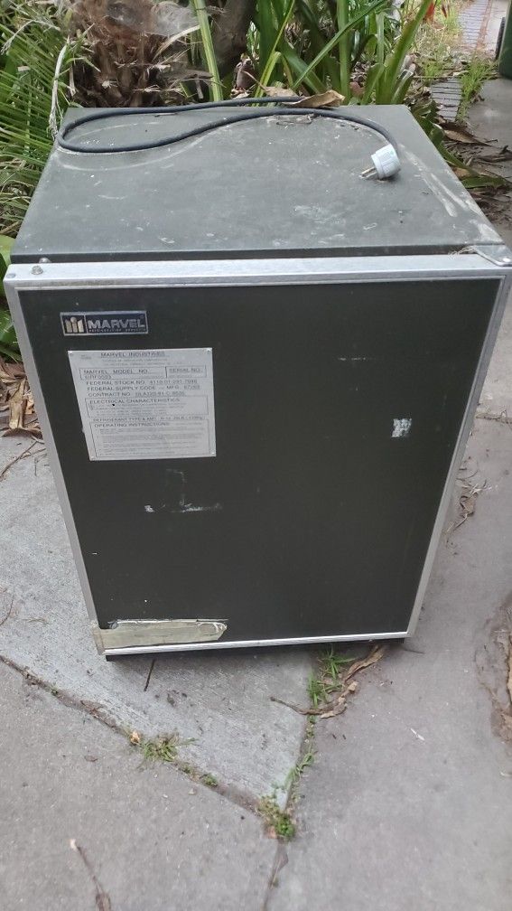 Mini Fridge ...free