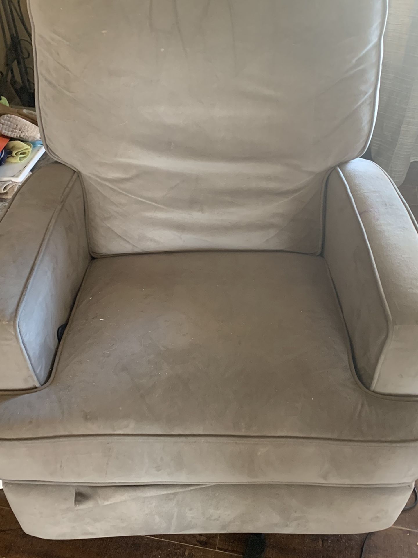 Sealy Rocker/Glider