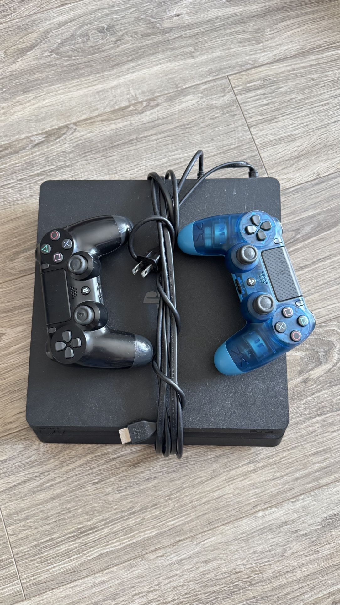 PS4