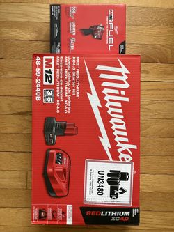 Milwaukee M12 3/8 Stubby Impact Kit