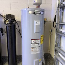 Water Heater Tank for Sale – Great Condition