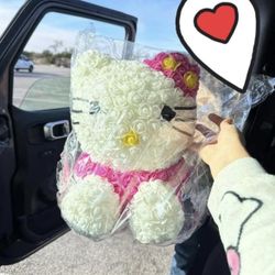 Valentines Day Hello Kitty Flowers Bouquet 