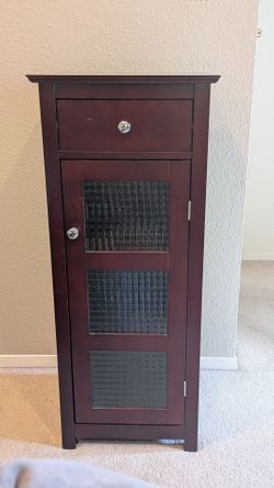 Bathroom linen storage floor cabinet