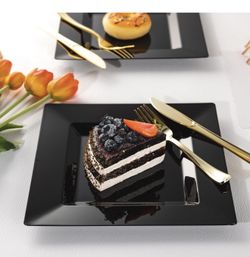 100 Pack Black Plastic Square Dessert Plates, 6.5" Disposable Salad Plates Heavy Duty Plates for Party, Wedding, Christmas, Easter