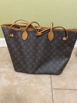 Louis Vuitton Neverfull